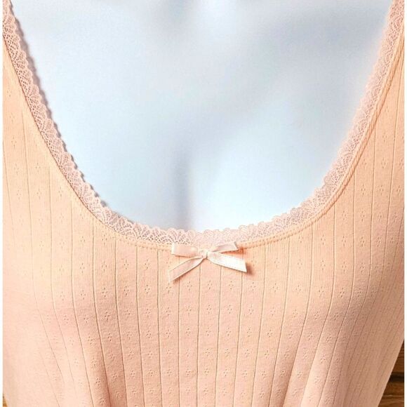 TORRID Plus Size New Pointelle Scoop Neck Lace Trim Impatient Pink Top 2X - Picture 8 of 16